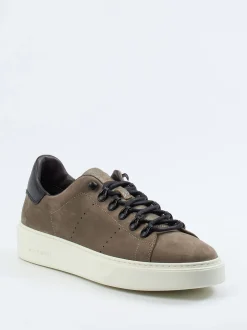 Woolrich – Sneaker aus Nubukleder in Taupe