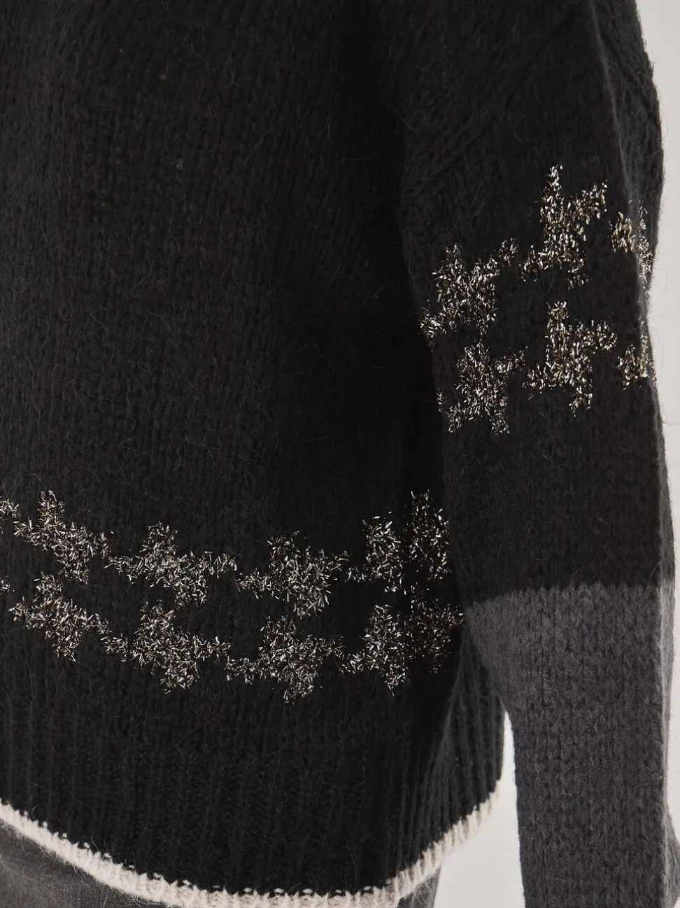 Yippie Hippie – Strickpullover aus Textil Schwarz